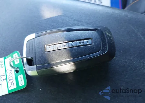 2023 Ford Bronco Badlands z USA, uszkodzony, nr VIN 1FMEE5DP7PLB81565